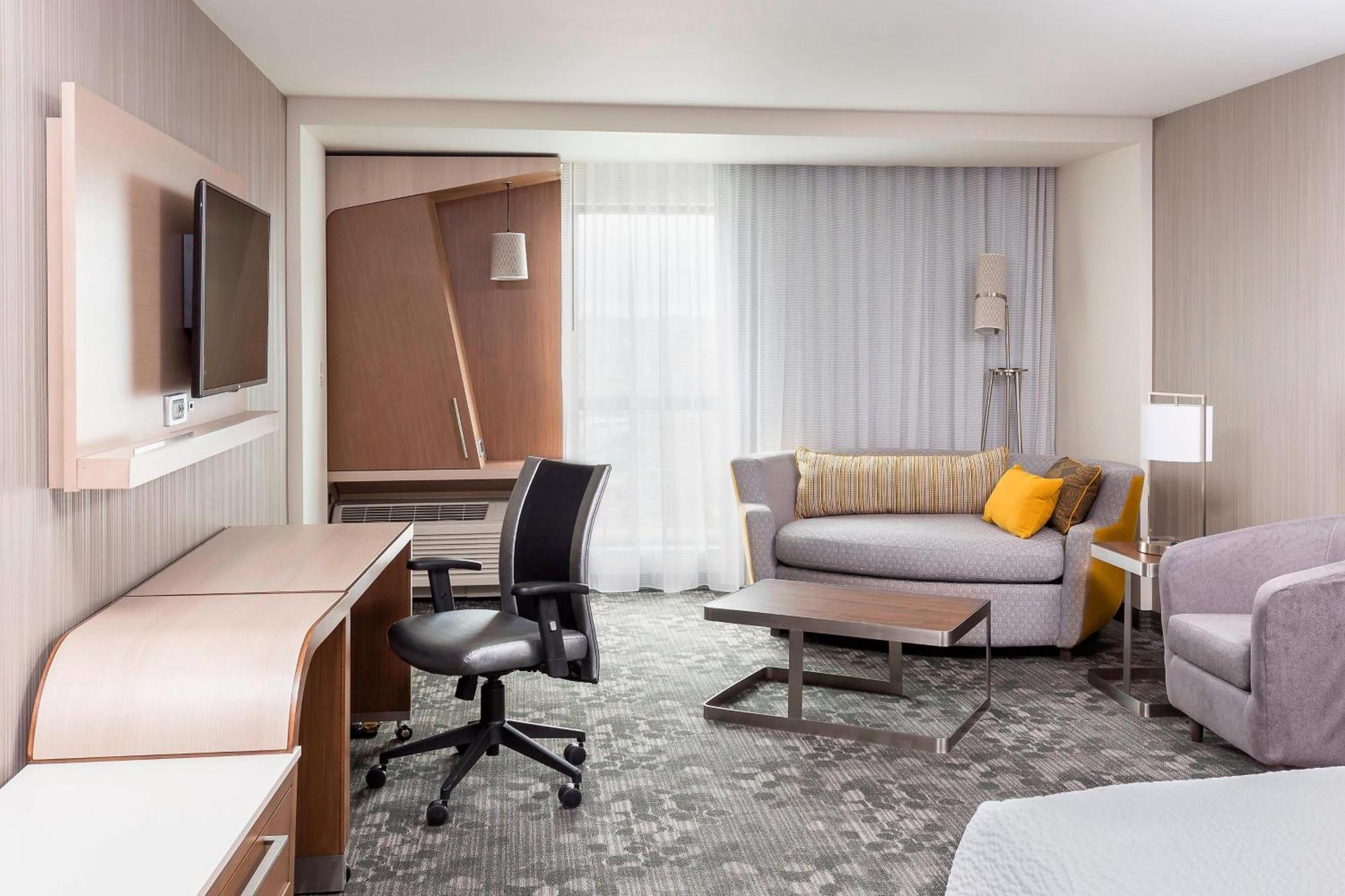 คอร์ตยาร์ด บิสมาร์ค นอร์ท Hotel ภายนอก รูปภาพ